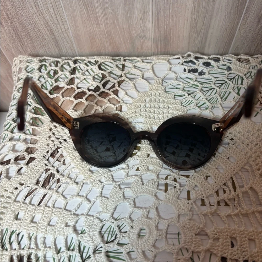 Anne Valentin Sunset City Silvana Stylish Brown Sunglasses